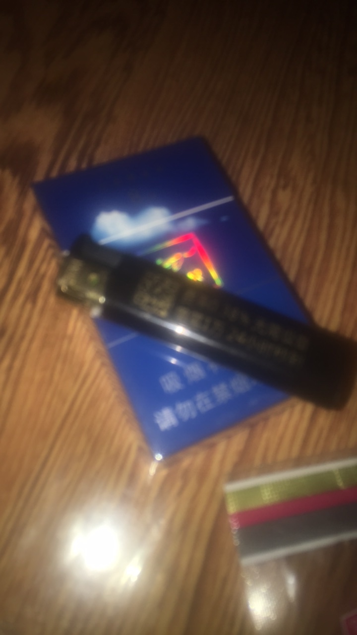 老哥们都抽什么烟呀，推荐推荐，不抽外烟

78 / 作者:AA0~支付金融 / 