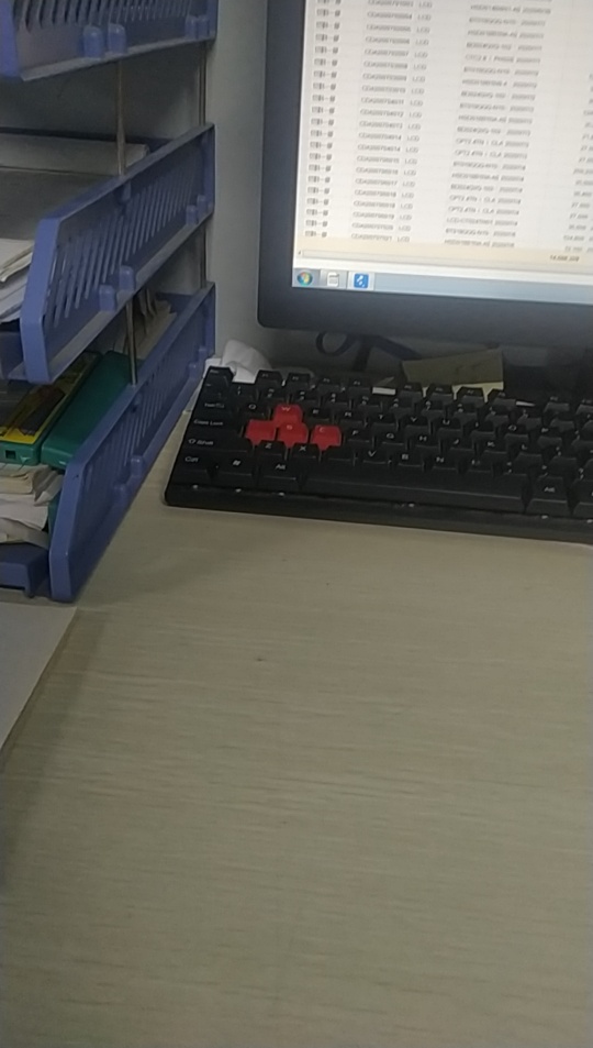 其实只有人不懒，那有生活不下去的，我这几个月基本上都是发工资当晚就把钱输光光，每44 / 作者:luLucas / 