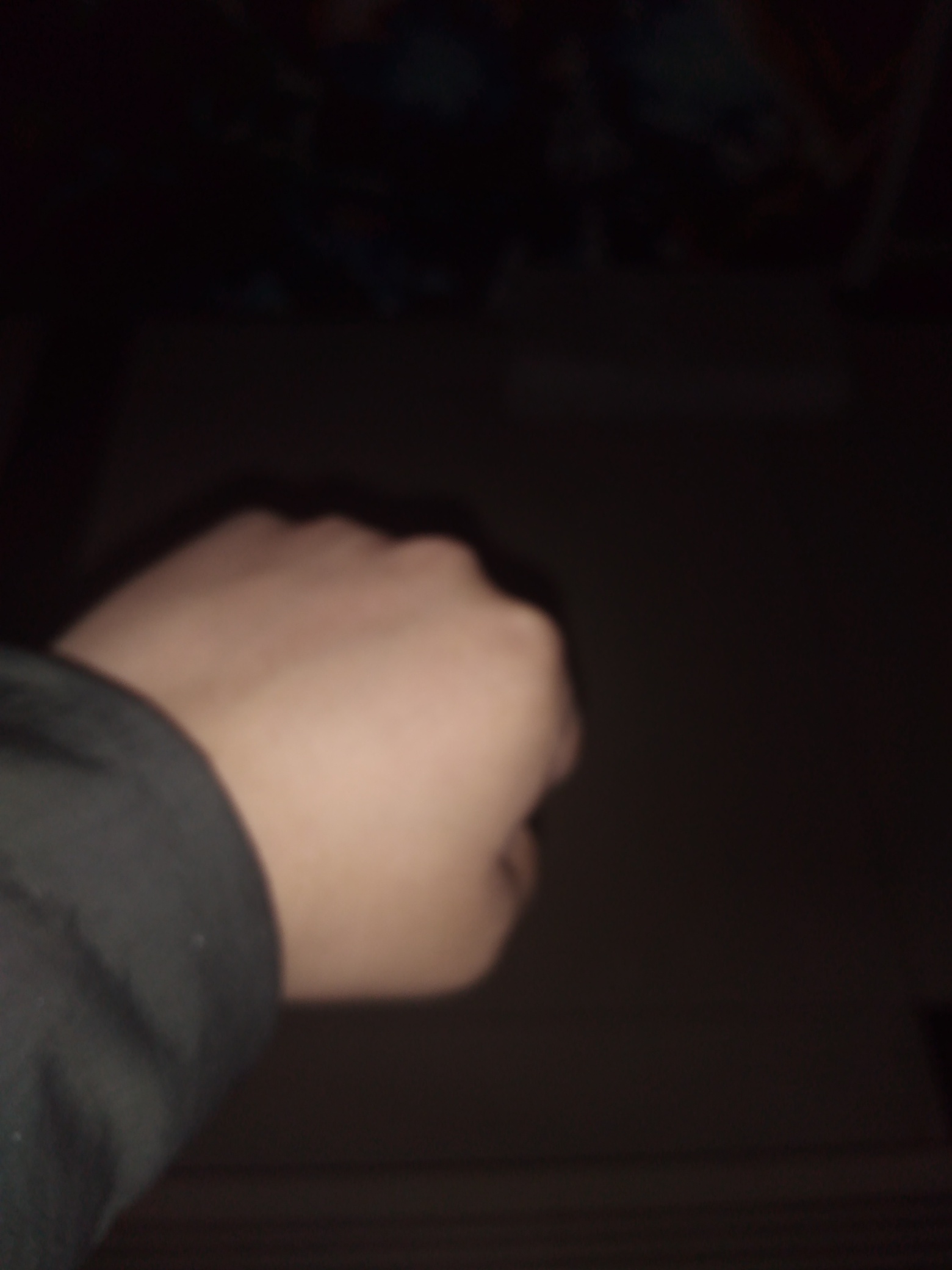 唉，好好的生活被自己毁的乱七八糟的，还..的想着有时光倒流，不少人应该也一样吧

88 / 作者:恍恍惚惚股份 / 