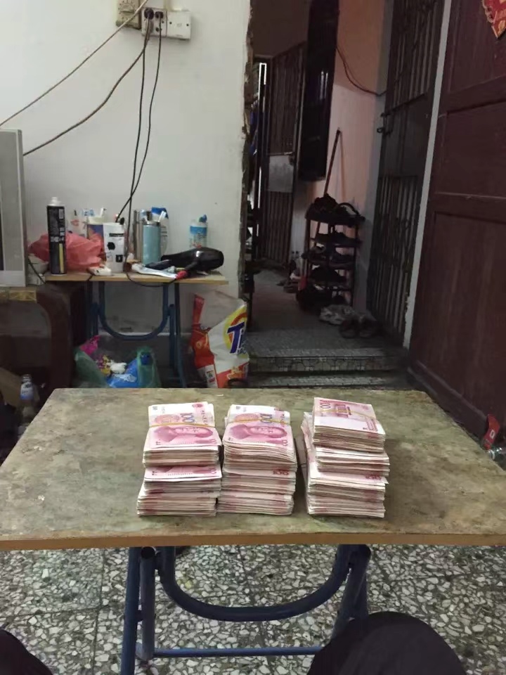 13年到18年还一路长红，18以后生意就一落千丈，19年自己走错一步，负债四十个，到现在4 / 作者:老棍探新鲍 / 