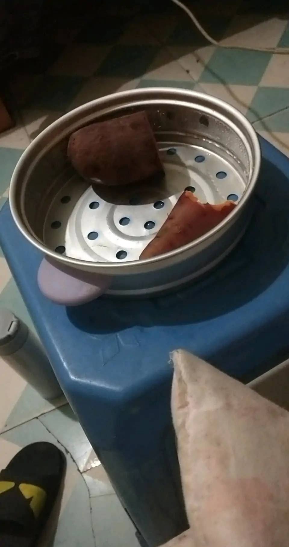 开饭了

9 / 作者:觉主。 / 
