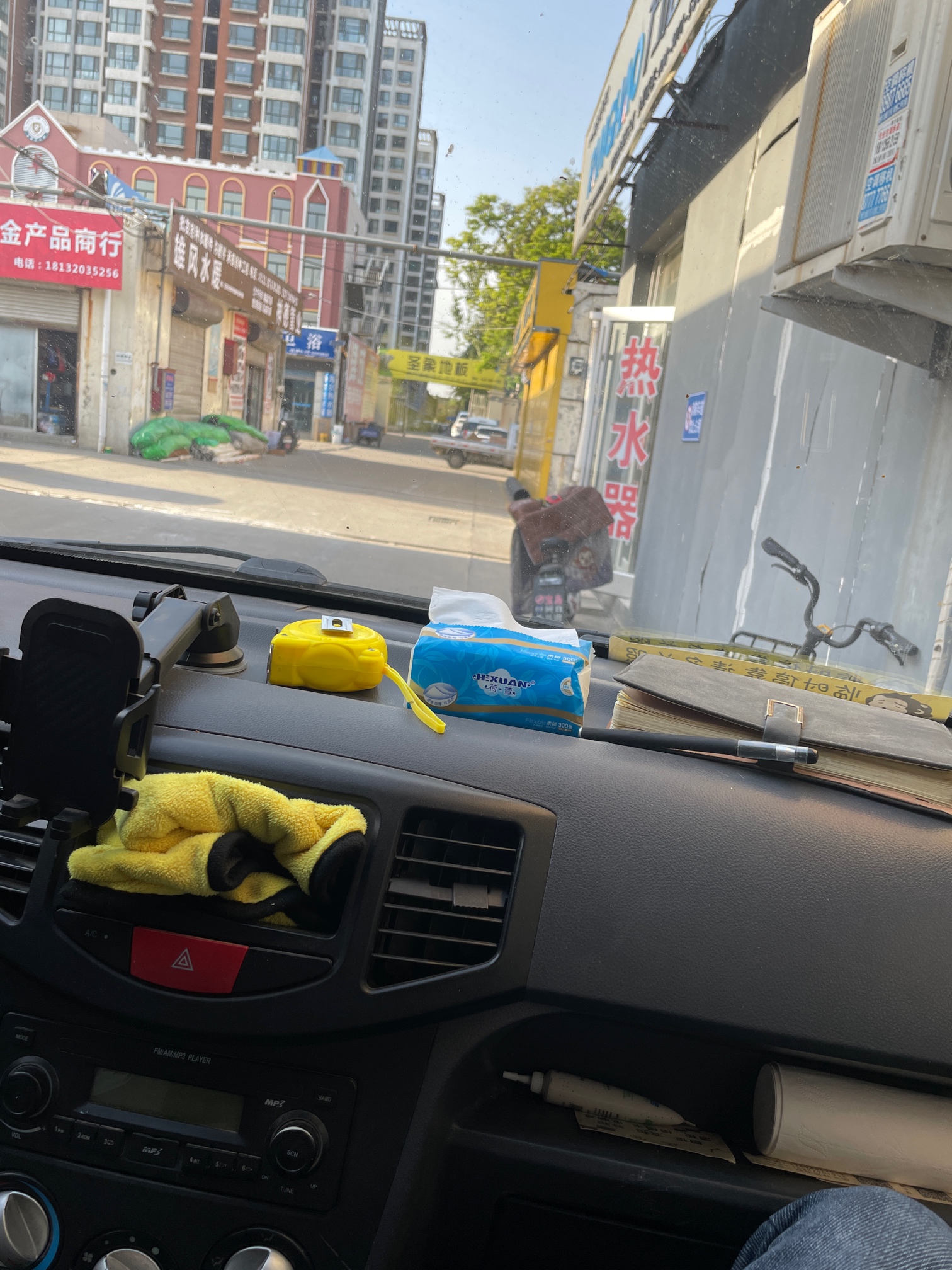 在杭州能租到500房子吗

97 / 作者:莲他亲die / 