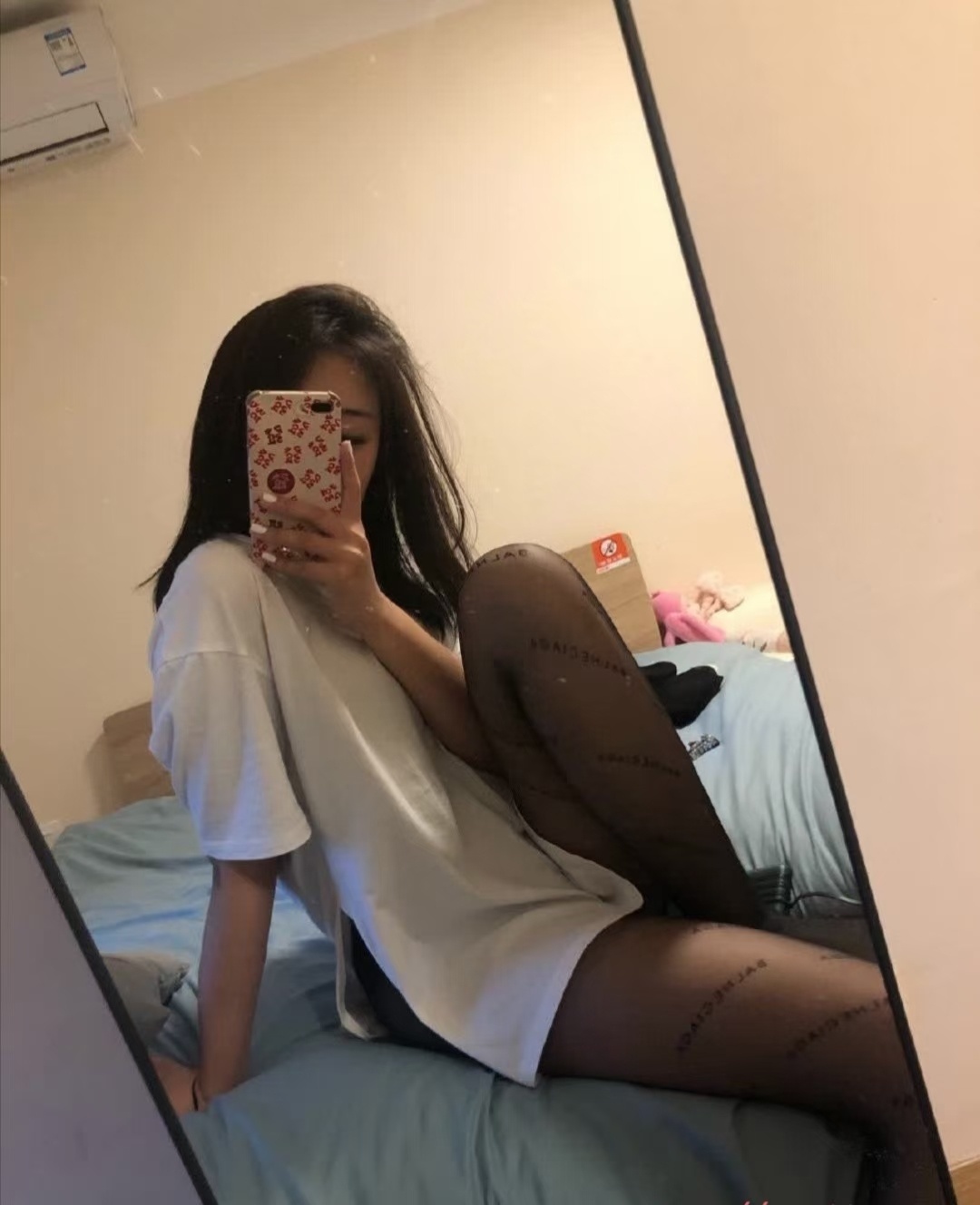 新开的中银电子账户绑不了微信，怎么回事？我以别银行转了1元进去也绑不了




73 / 作者:可诺丹婷 / 