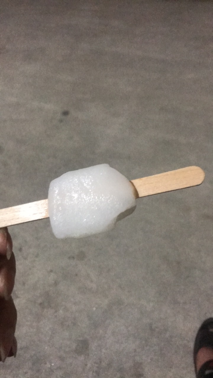 实在没有办法了一个星期吃白饭，没有吃过肉 ，也没有吃过青菜，好难受，好难过 ，我相15 / 作者:好人多还是坏人多 / 