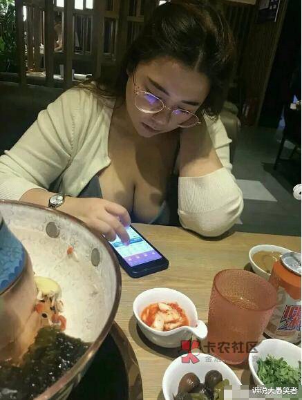 4点发一百十包没睡的老哥准备好。小红






45 / 作者:老衲要射了 / 