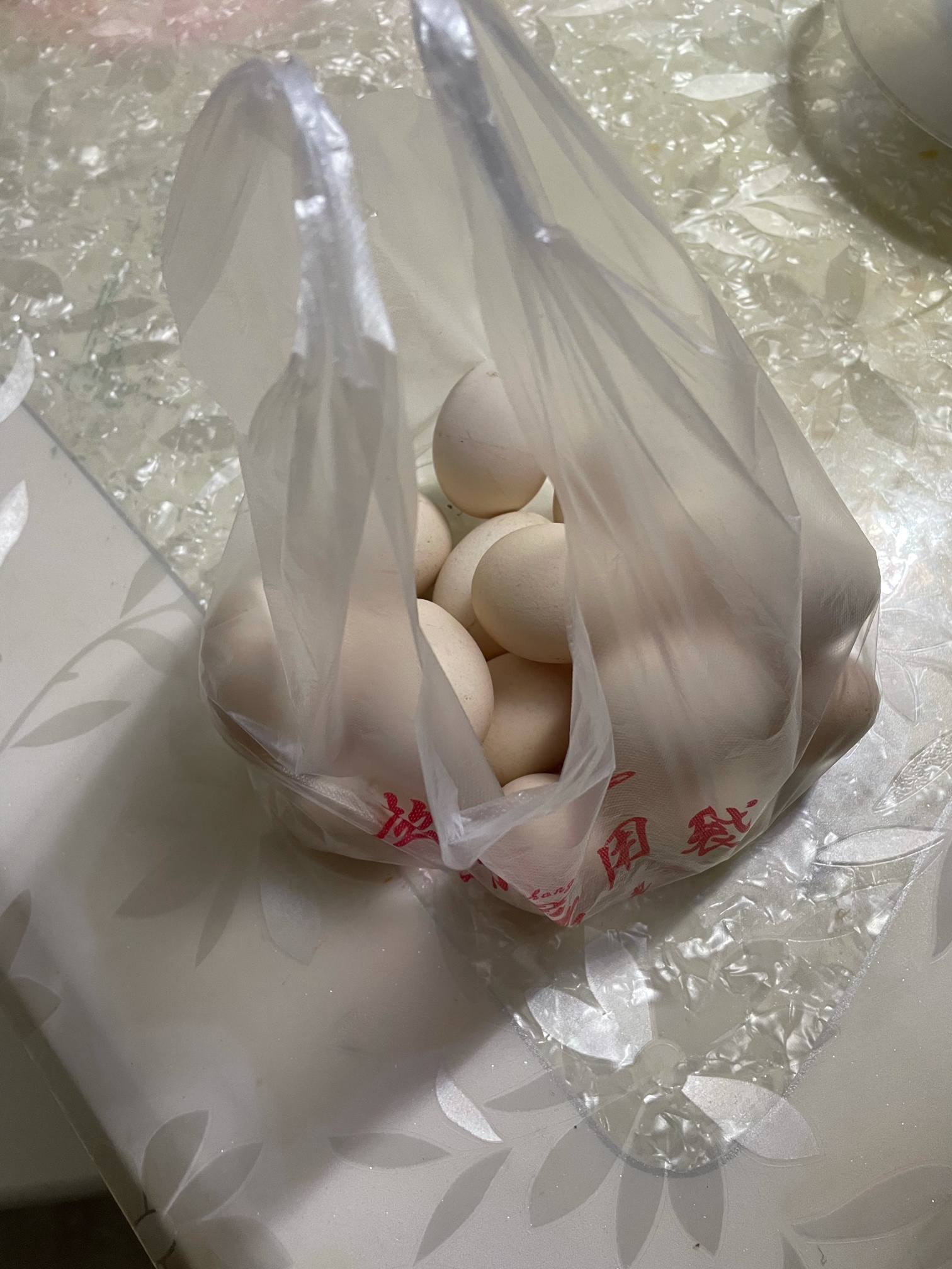 买了10块钱鸡蛋，晚上吃鸡蛋炒饭



8 / 作者:哈哈大人gg / 