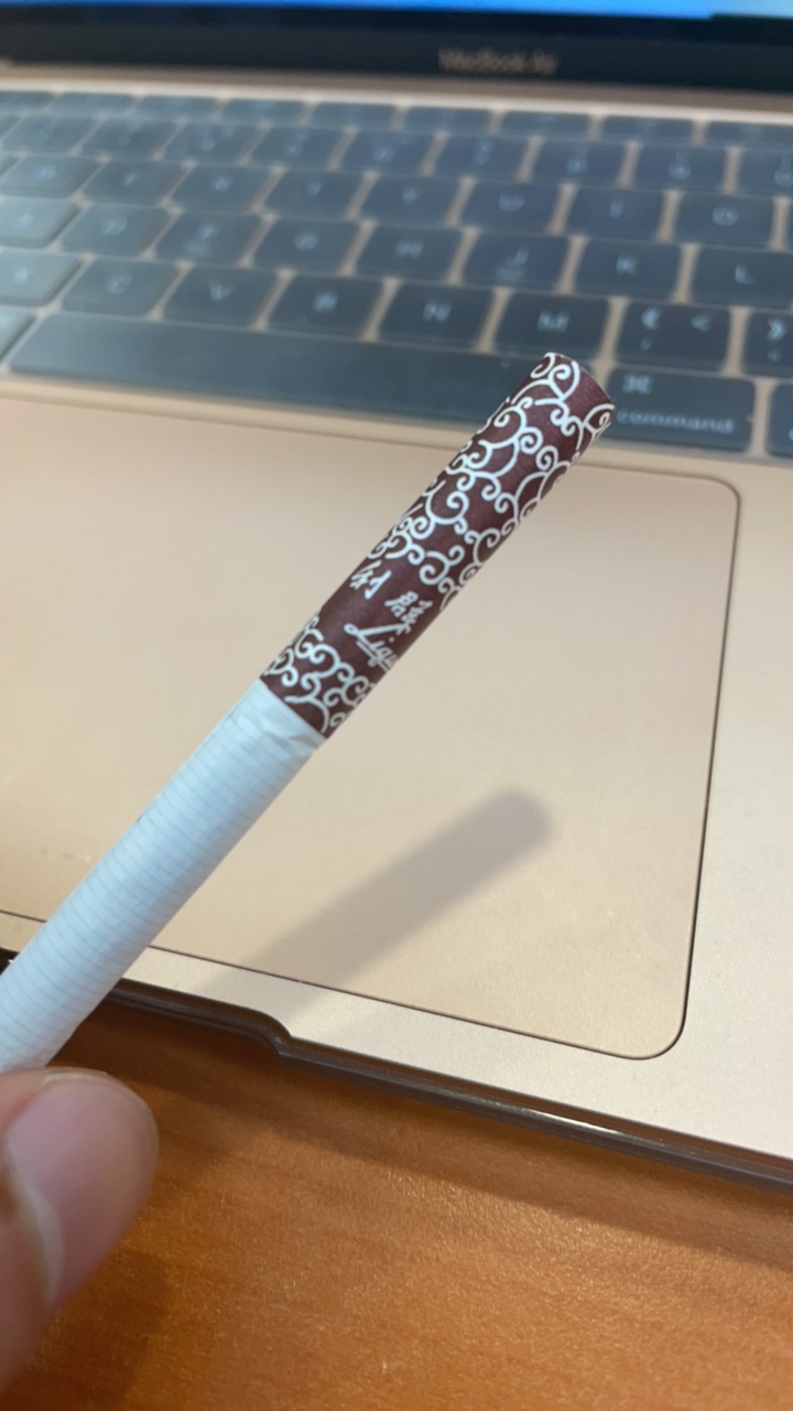 哪个挨千刀的举报我帖子，手贱麽，有胆量举报，站出来瞅瞅？

61 / 作者:糖酥Y / 
