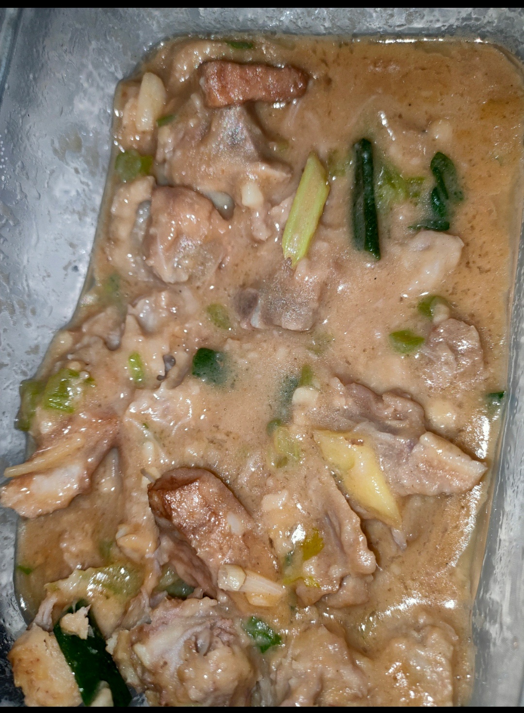 美团60块钱点的外卖，cnm

26 / 作者:谁t / 