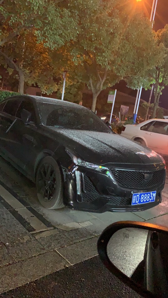 瑞幸咖啡还有的来，不出就过期了，

74 / 作者:阿嗯 / 