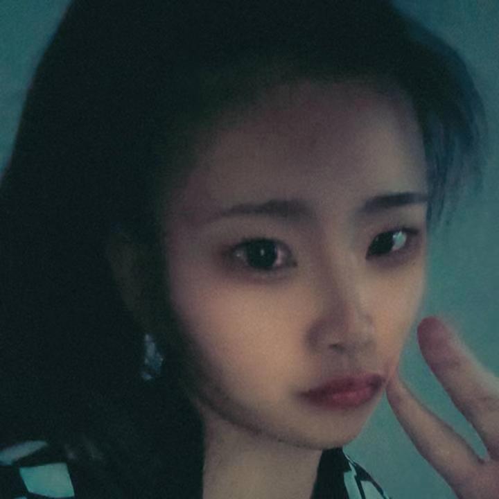 老哥们，这是我前女友大家评个分，美颜了都这个样天天晒，老哥们评几分。

62 / 作者:奥雷克斯 / 
