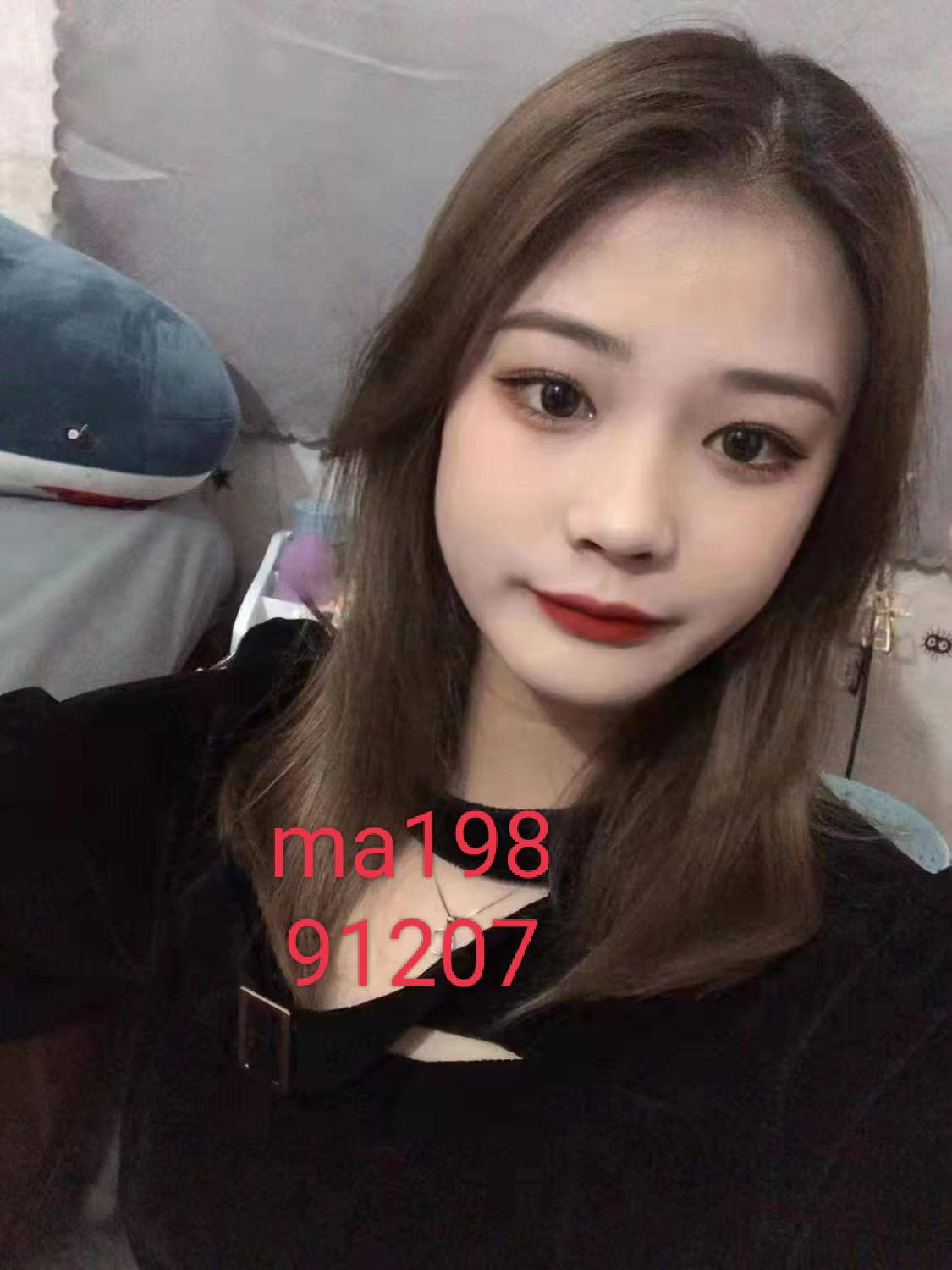 昨天问我家隔壁的女的借钱，人家理都不理我，哎，从小一起长大的，太难了

38 / 作者:涂涂胡思乱想 / 