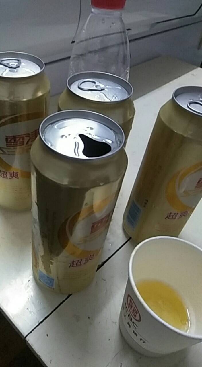 酒过三巡，菜过五味，人真的一定要喝酒睡着觉么，我每天喝4-5瓶连续两年了，老哥们分91 / 作者:L心如刀割 / 