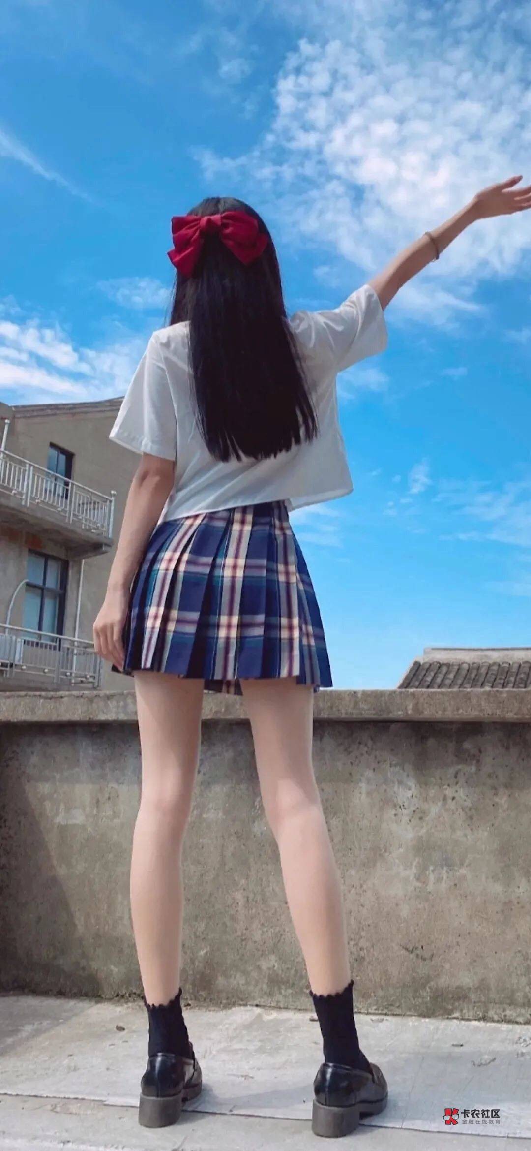老哥们，我之前搞过随申办，有没有新手机号的老哥搞一下，你10  我15

36 / 作者:唐宋元明凊 / 