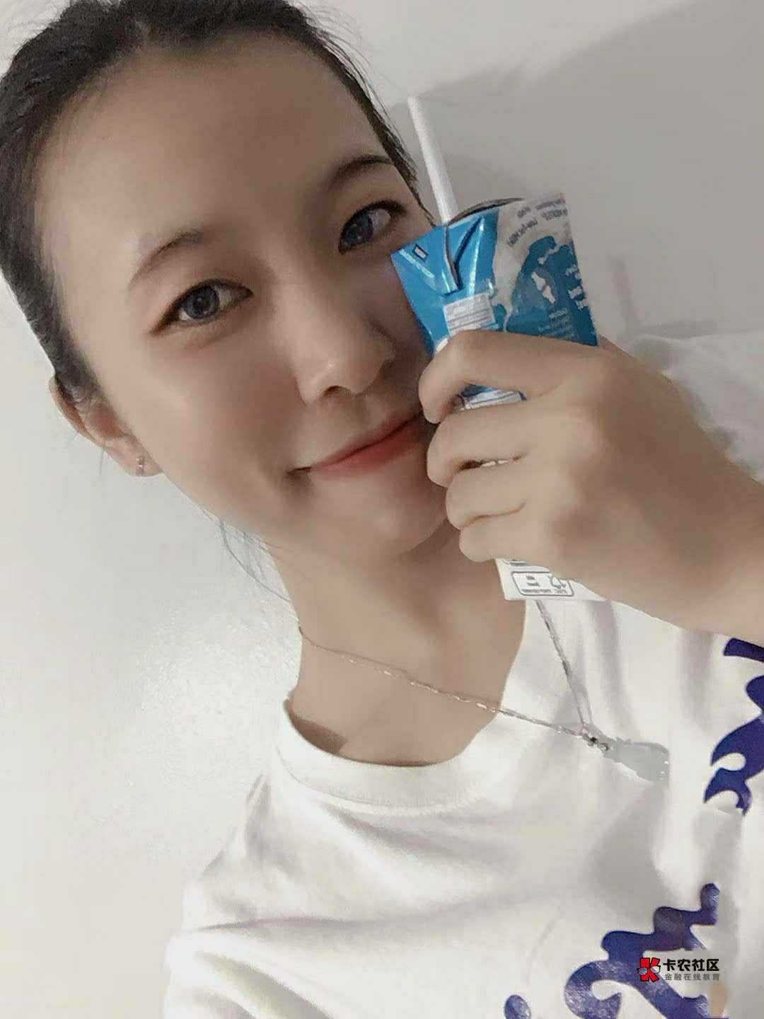 下午是最考验男人心态的时候，实在忍不住冲一发吧



84 / 作者:往后飞翔 / 