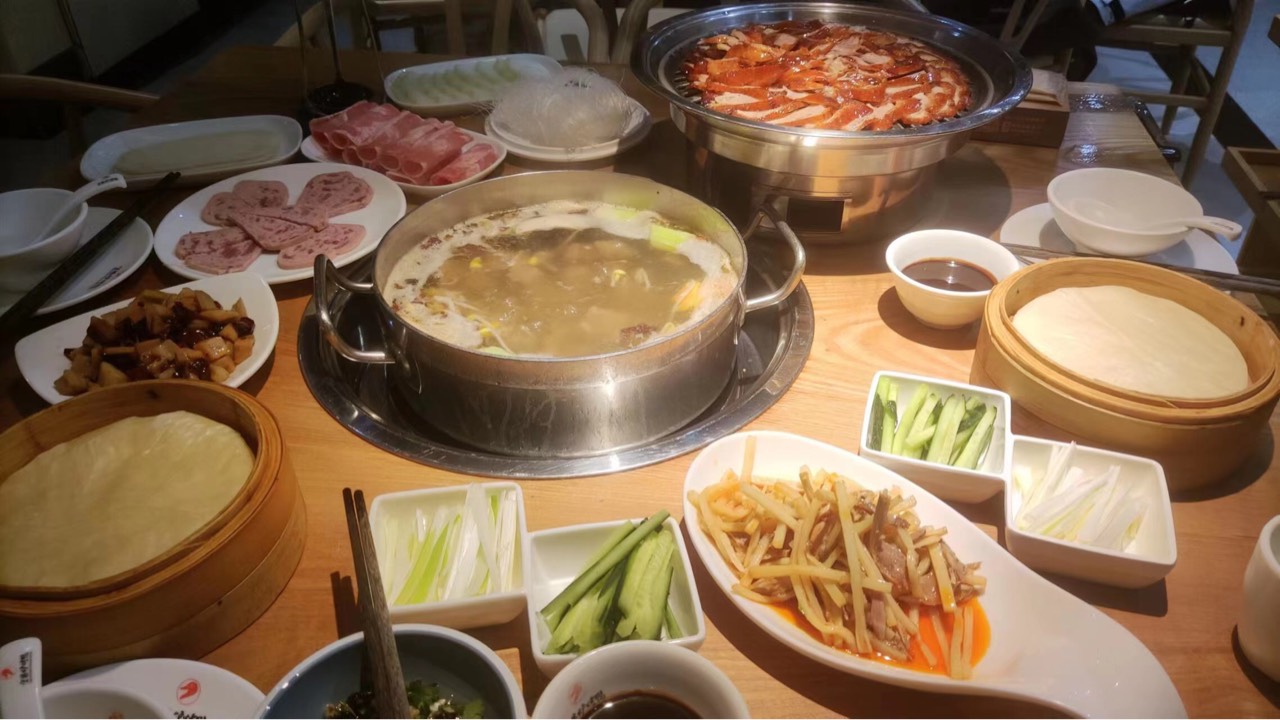 冬至大如年，老哥们今天要吃好玩好，南方人很少吃饺子，一般都是北方人冬至这一天吃饺81 / 作者:曾经遗忘的角落 / 