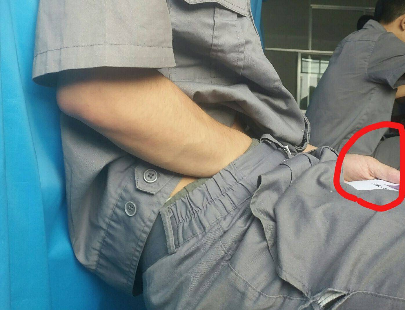 今天开始培训了。唉

72 / 作者:名不见经传 / 