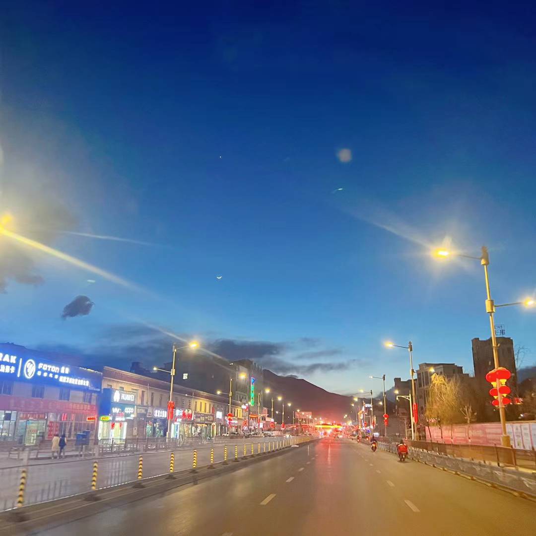   哥哥姐姐们，怎么讨钱最有用
对方人在国外 他老妈也赌 搁家里搞了麻将桌和盘口，说85 / 作者:粥粥包 / 