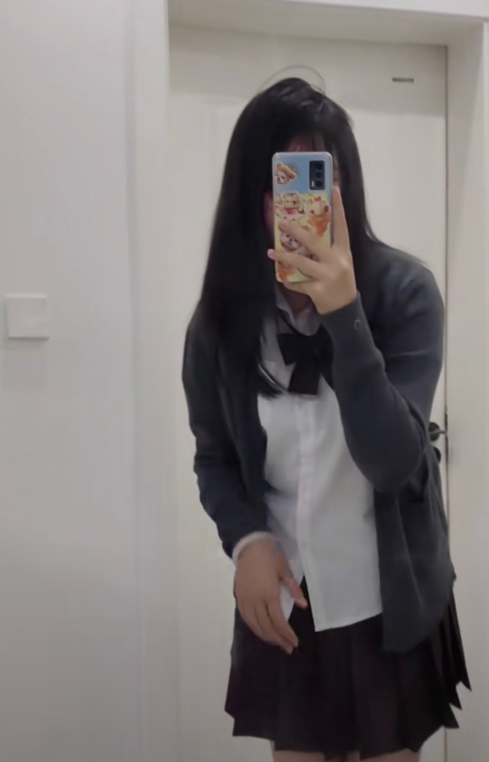 给坐标嘿嘿，有没有有实力的大哥来拿这个大柰妹妹的一血呀我没这个实力(¯﹃¯)





62 / 作者:池屿 / 