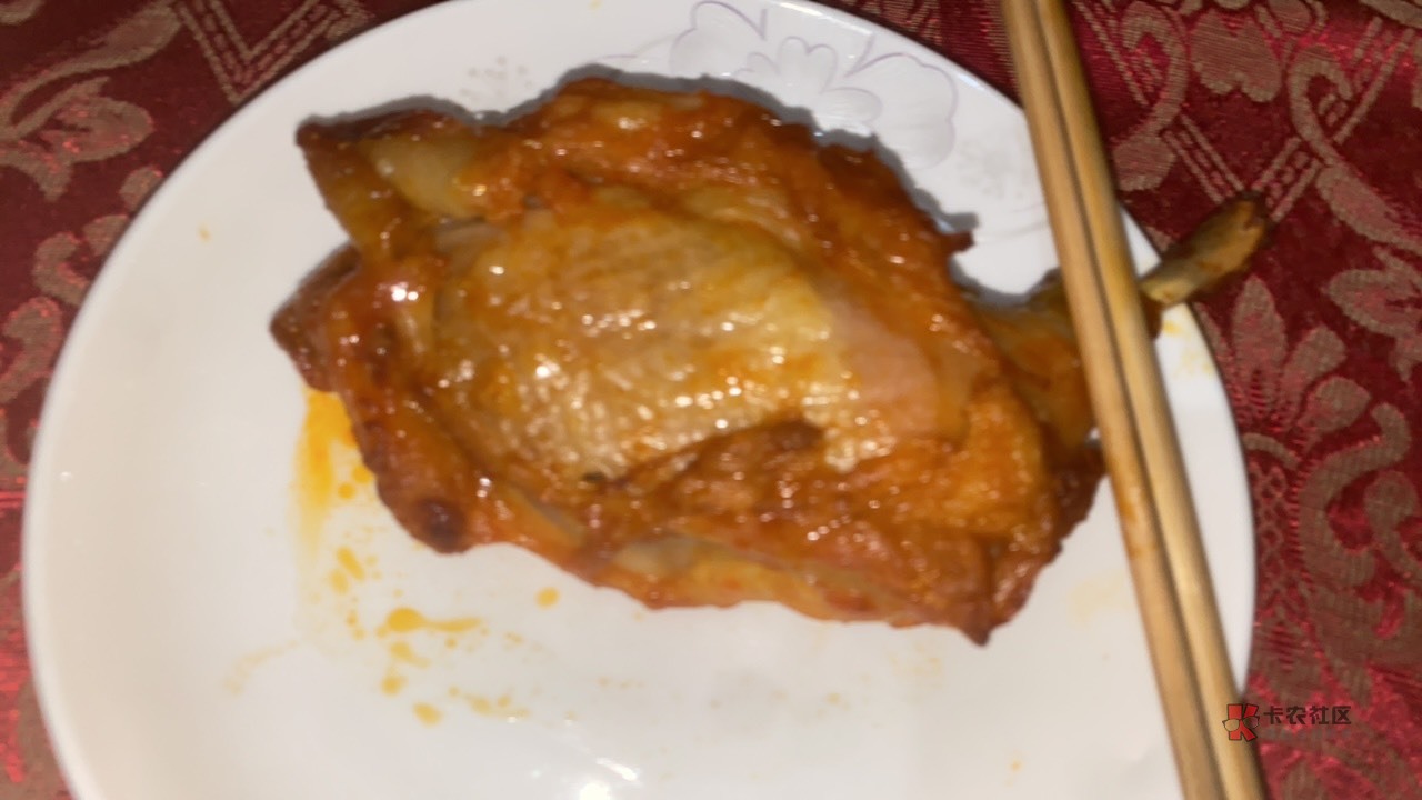 夜宵大鸡腿一个

99 / 作者:小熊科技 / 