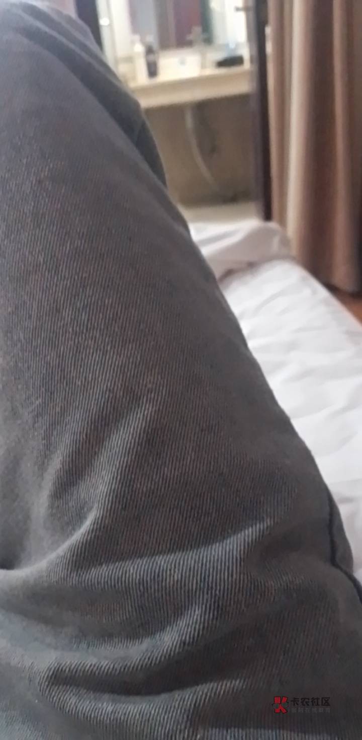 前天我在街上跟一个外卖员 发生争执然后我把他打了 正在打的时候路过的帽子叔叔把我带5 / 作者:捡个小烟头 / 前天我在街上跟一个外卖员 发生争执然后我把他打了 正在打的时候路过的帽子叔叔把我带5 / 作者:捡个小烟头 /