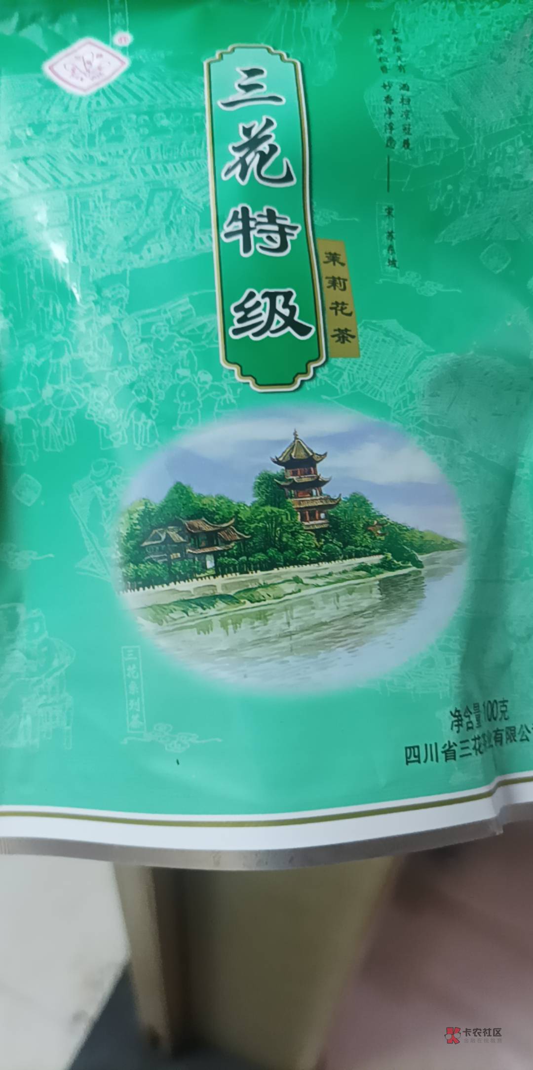 老哥们，干饭了

简单弄两个菜，15分钟搞定

青红椒里脊肉丝

苦瓜炒鸡胸脯肉

三花茉15 / 作者:朝歌夜弦 / 