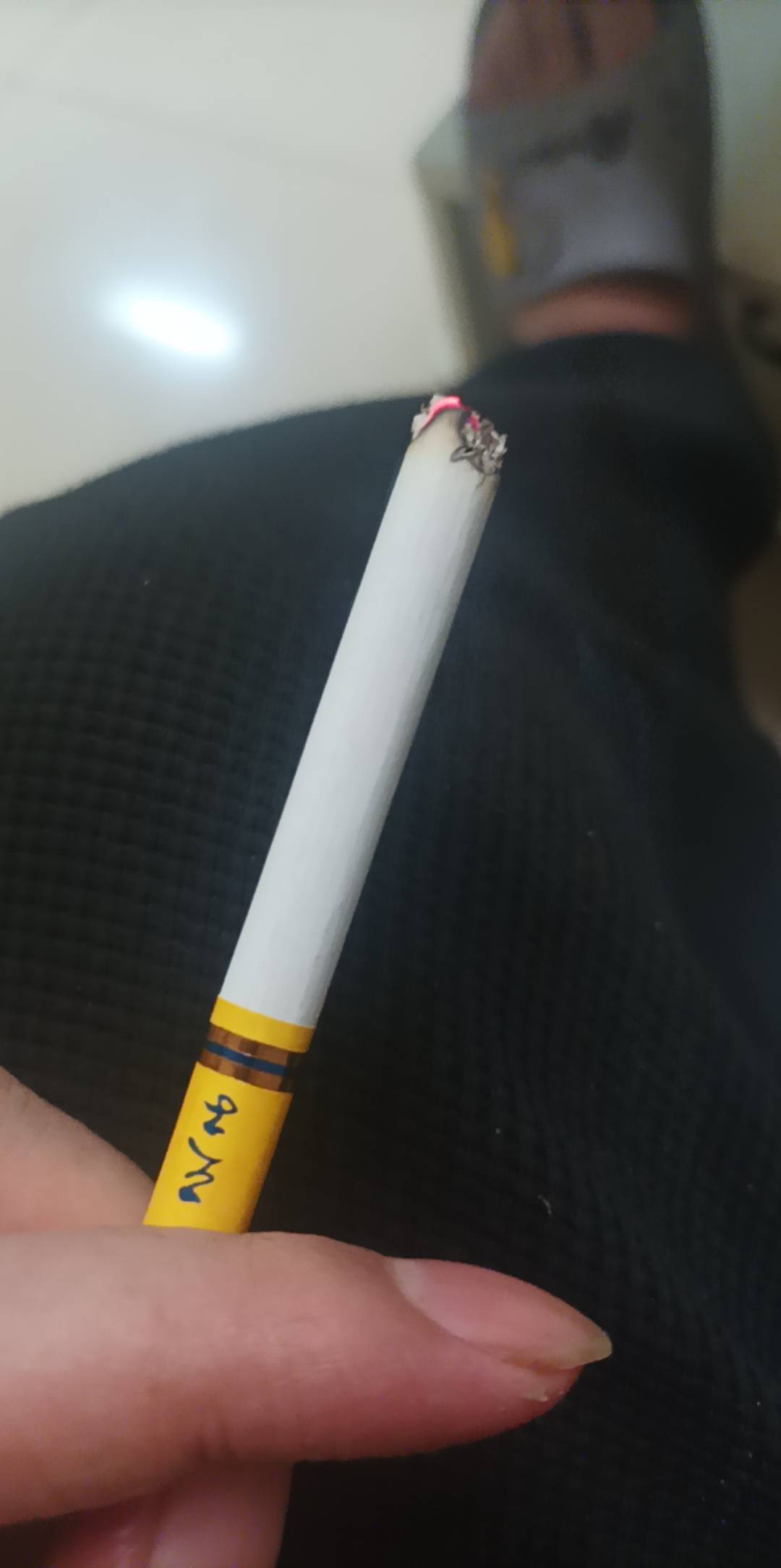 20以内的香烟，天子是天花板中的天花板

前期是买正宗的，我本地人不在熟悉的店都有假9 / 作者:朝歌夜弦 / 