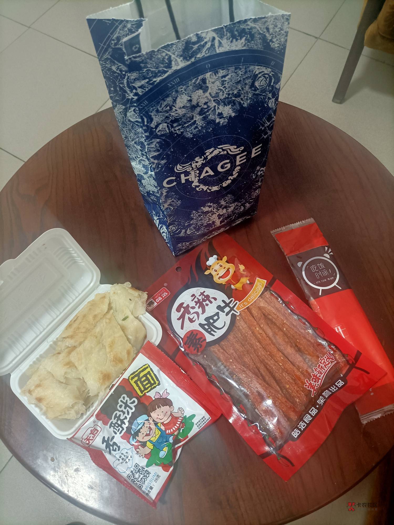 又回到房间了,还好今天星期五同程-20
真的,现在上网对于我来说是一种折磨,特别是61 / 作者:舔批少年 / 又回到房间了,还好今天星期五同程-20
真的,现在上网对于我来说是一种折磨,特别是61 / 作者:舔批少年 /