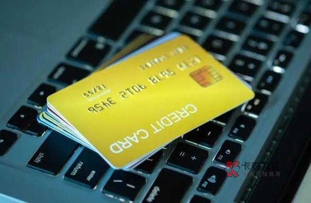 有效养卡:避免触发信用卡风控j报的8条建议
为了避免信用卡在日常使用中触发银1 / 作者:杰哥说卡 /  有效养卡:避免触发信用卡风控j报的8条建议
为了避免信用卡在日常使用中触发银1 / 作者:杰哥说卡 /