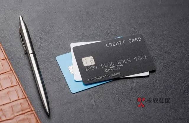 信用卡的基本知识有哪些?2分钟读懂信用卡!
1、白户和纯白h
白户指的是有申82 / 作者:杰哥说卡 / 信用卡的基本知识有哪些?2分钟读懂信用卡!
1、白户和纯白h
白户指的是有申82 / 作者:杰哥说卡 /