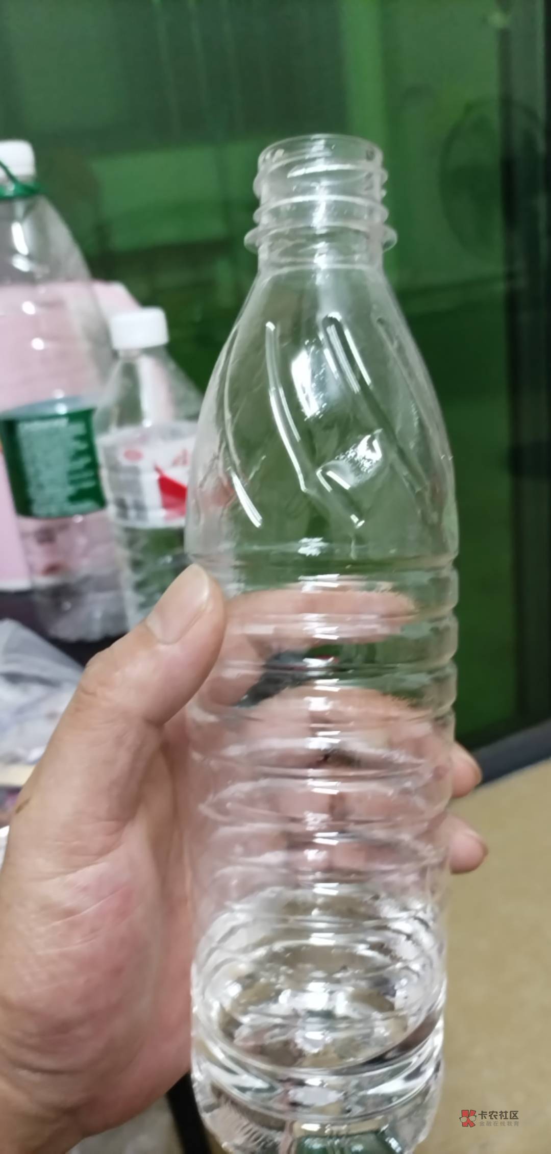 完全废了每天自己生活起码要差不多100块钱,已经一个多月没上班了。上个月九月底s妇还6 / 作者:小小鸟@ / 完全废了每天自己生活起码要差不多100块钱,已经一个多月没上班了。上个月九月底s妇还6 / 作者:小小鸟@ /