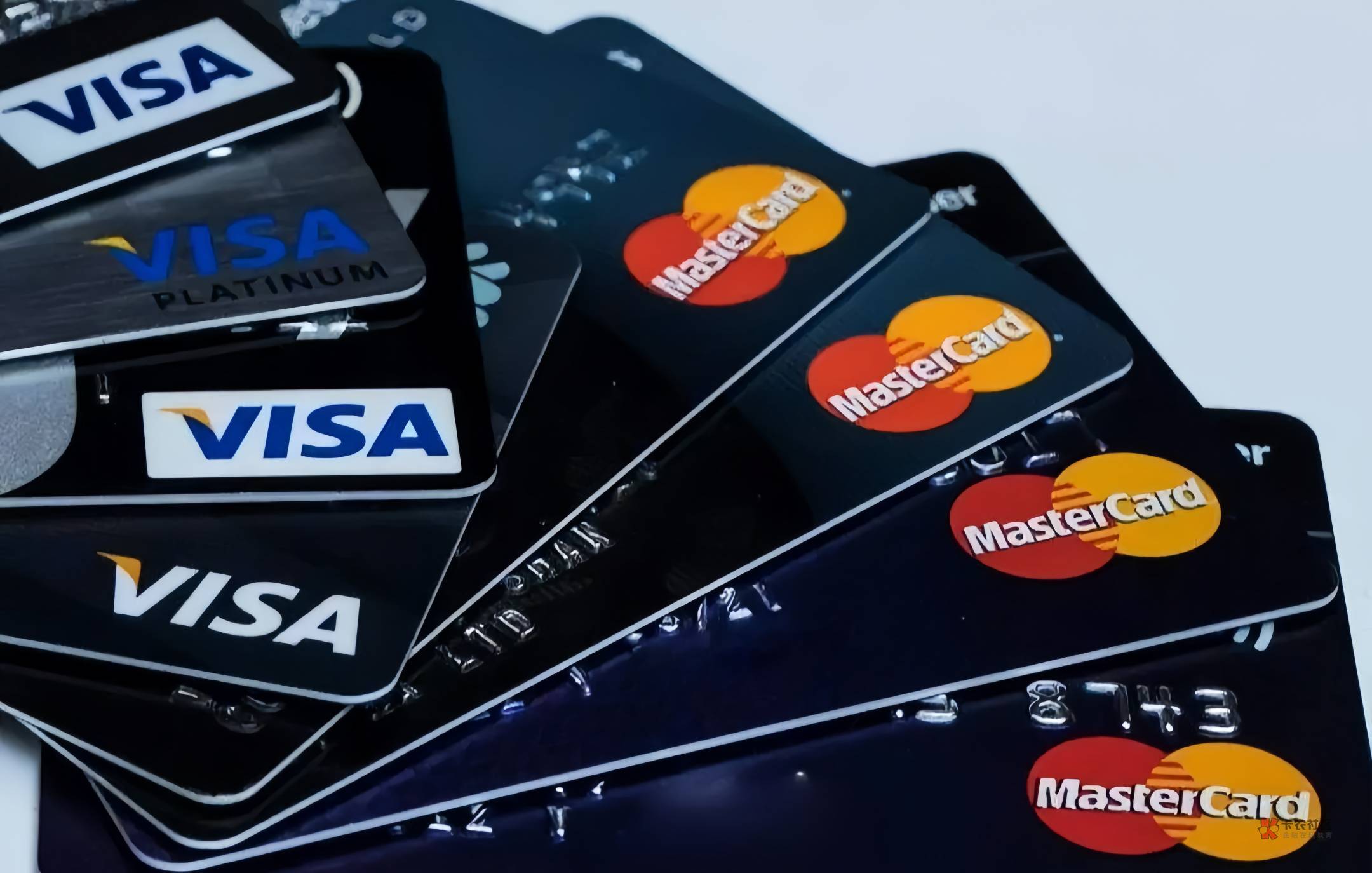 信用卡新手必看!申办信用卡的科学顺序攻略
首先,我们要先了解各家银行,目前69 / 作者:杰哥说卡 / 信用卡新手必看!申办信用卡的科学顺序攻略
首先,我们要先了解各家银行,目前69 / 作者:杰哥说卡 /