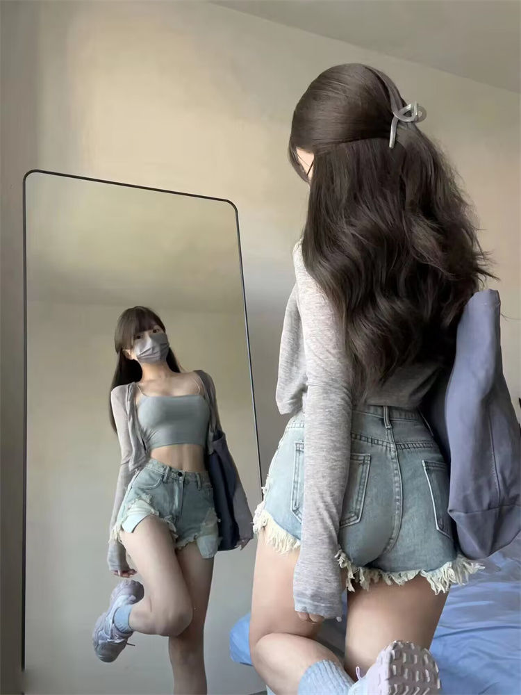 出大事了，支付宝出 bug 了，什么都用不了啦，你们试试，转账都不行了

84 / 作者:一生如履薄冰 / 