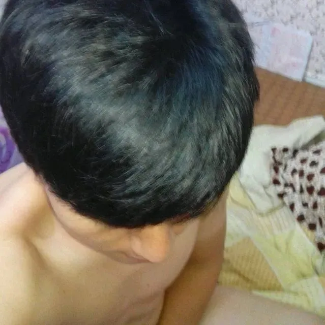 老哥我三十岁了，为什么我每次出去吃饭或者买东西，人家都是叫我小弟，有的叫我帅哥，77 / 作者:我要发财. / 