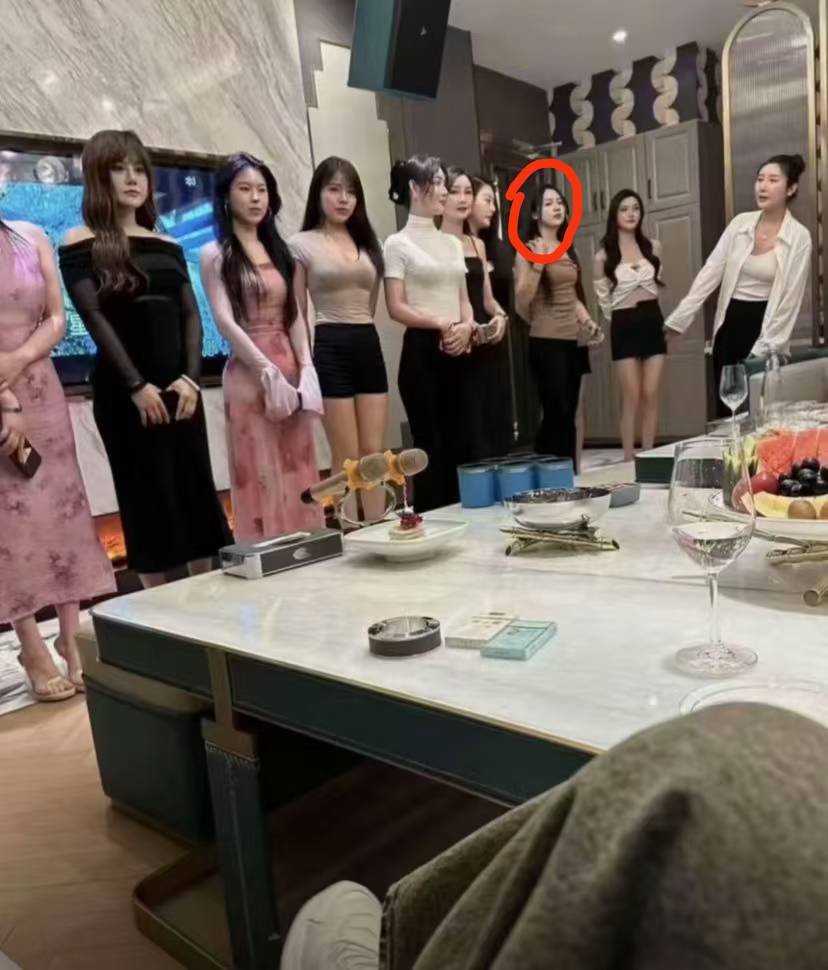 老哥们你们农业银行都停机在哪里啊

33 / 作者:男人永卟言败 / 