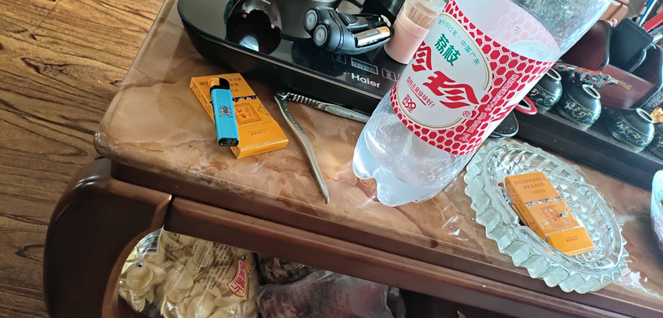 你们抽过没

26 / 作者:卡轩 / 