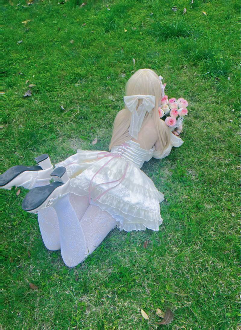 又到星期天无毛日

45 / 作者:昂xo123 / 