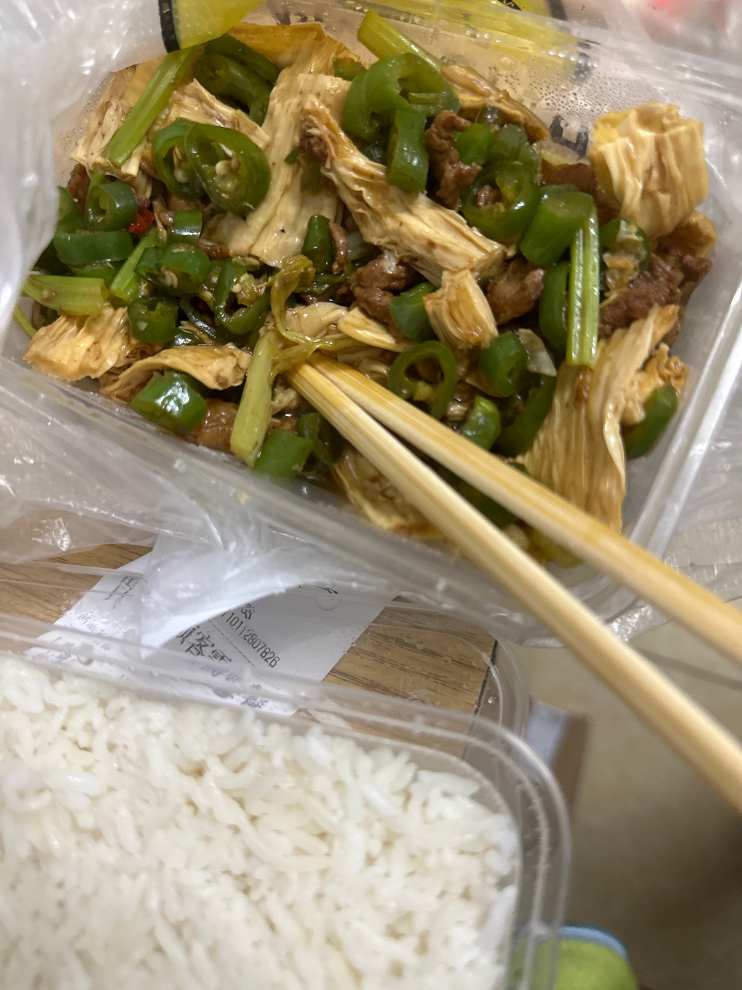 笑晕了 50都没破这五一 银行证劵都放假了

48 / 作者:刘阳911 / 
