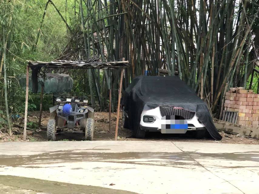 给老哥们丢脸了，30岁了才拥有一辆破哈佛，买二手三万一千八，有钱加油大四轮，没钱加42 / 作者:阿宇喲 / 