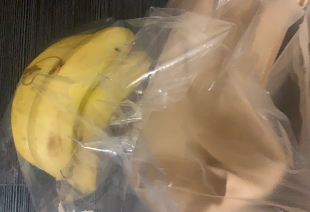 刚刚醒老哥们 吃点了呢 



93 / 作者:小鬼是魔鬼 / 