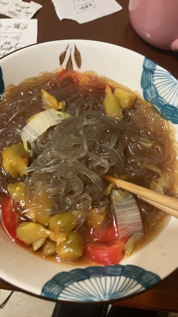 夜宵粉丝一碗

96 / 作者:小熊科技 / 