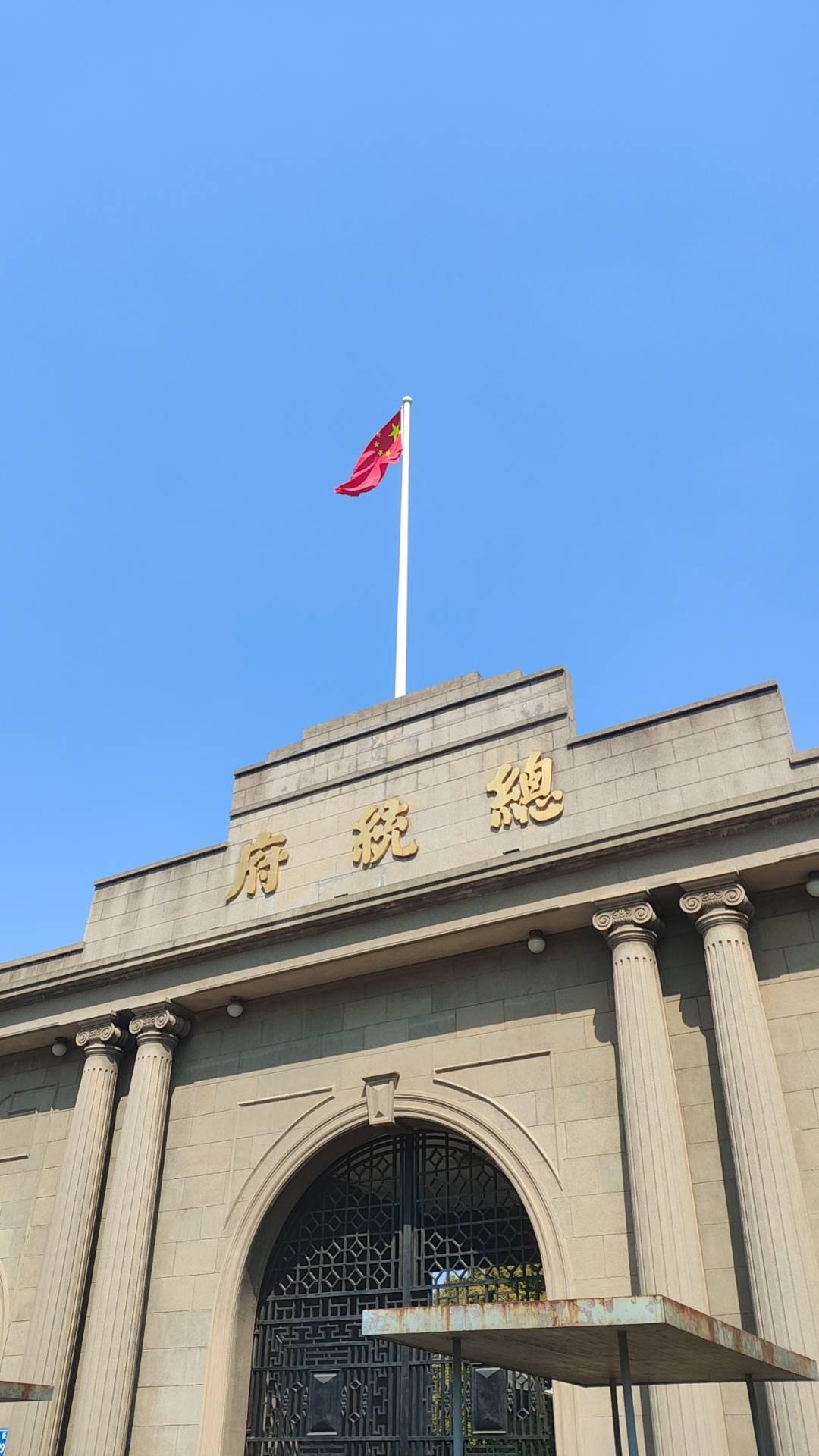 熬夜成瘾了，天天闲鱼，做啥都没兴趣，天天打游戏打✈️，毫无年轻人该有的活力跟干劲74 / 作者:庸人自扰adc / 