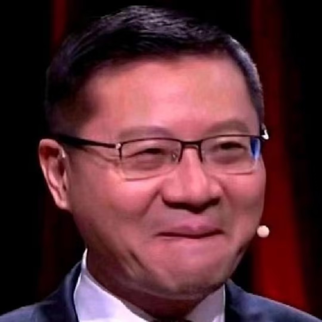 象惠星期四

39 / 作者:蔚蓝色的天空 / 