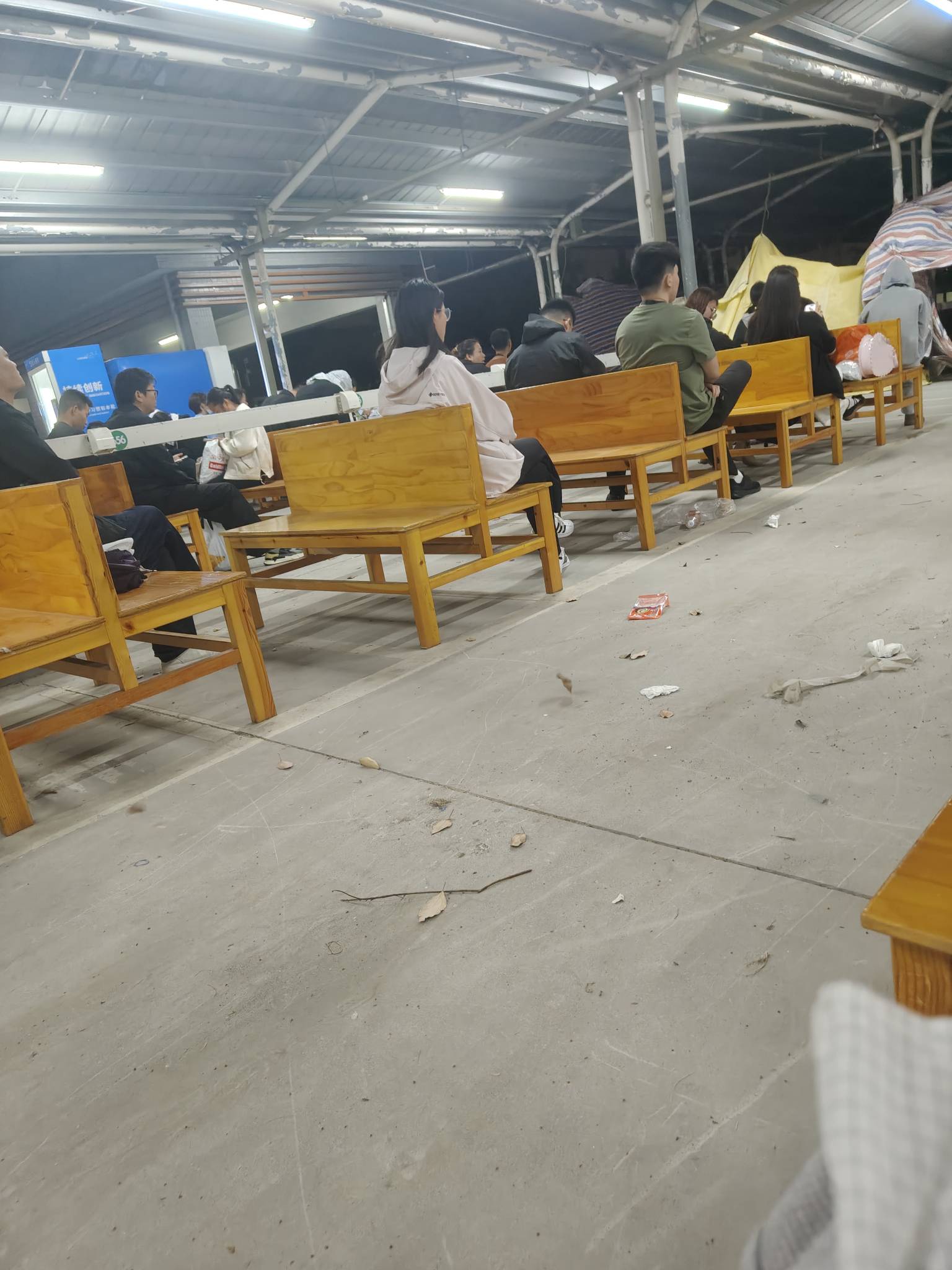 进厂上班了

39 / 作者:菲菲的帅气男神 / 