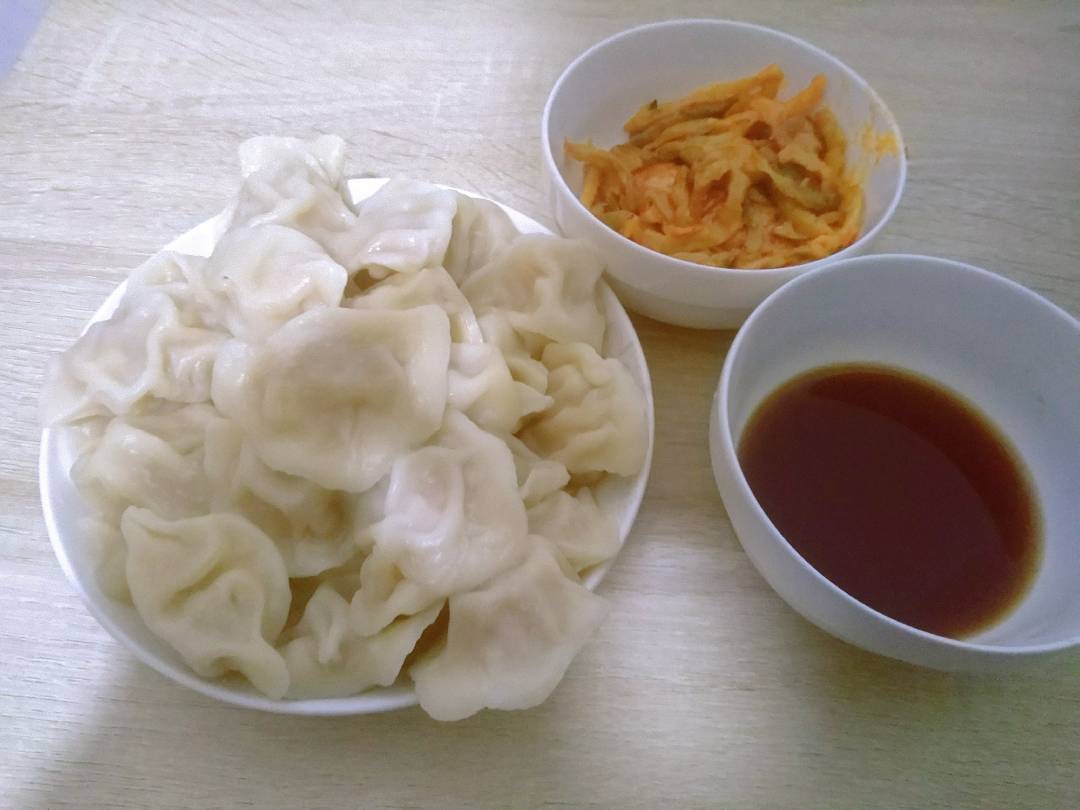 整点儿速冻饺子吃吃

68 / 作者:踏踏米 / 