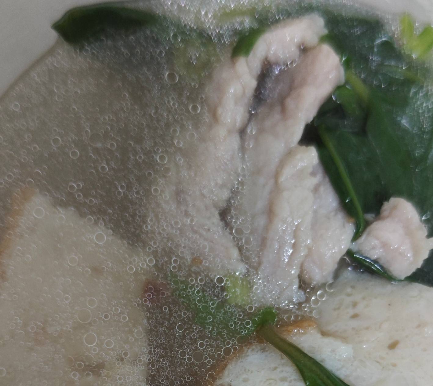 商家说这个肉好熟了，第三个图才是熟了的吧



17 / 作者:羊肉汤 / 