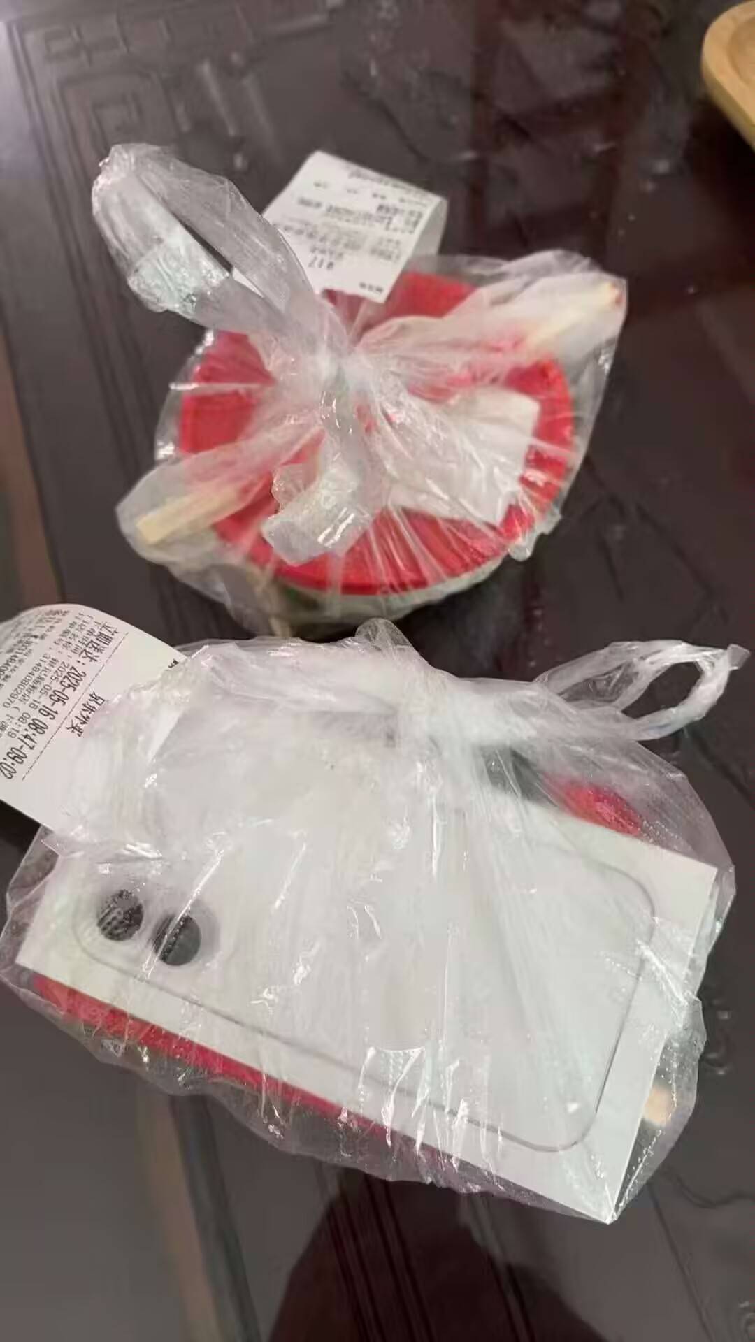 美滋滋，京东撞大运了，真的送了手机

9 / 作者:天桥下面好冷 / 