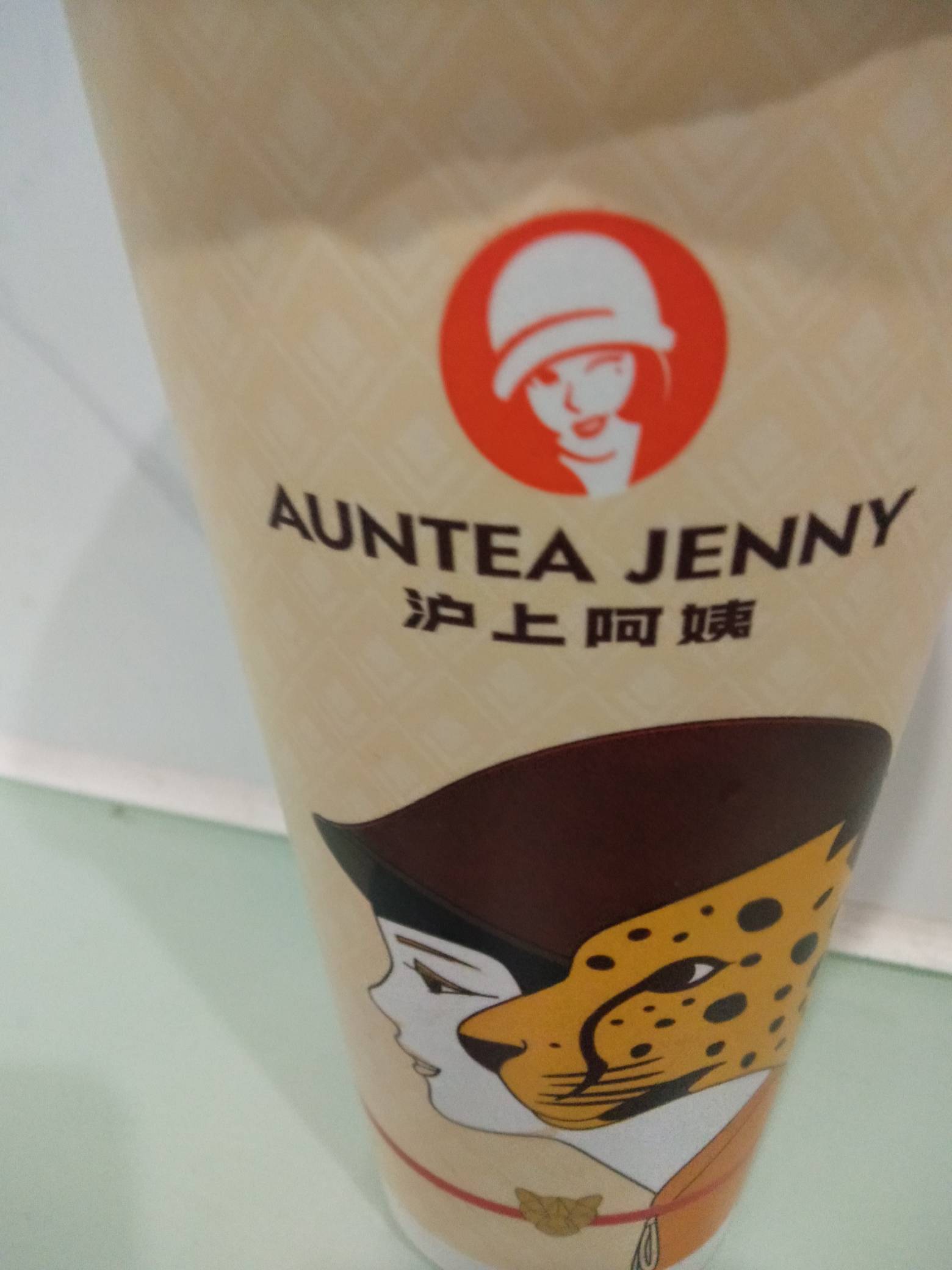 老哥们发点毛毛救我，饿晕过去又被饿醒了

19 / 作者:尛•牛•氓 / 