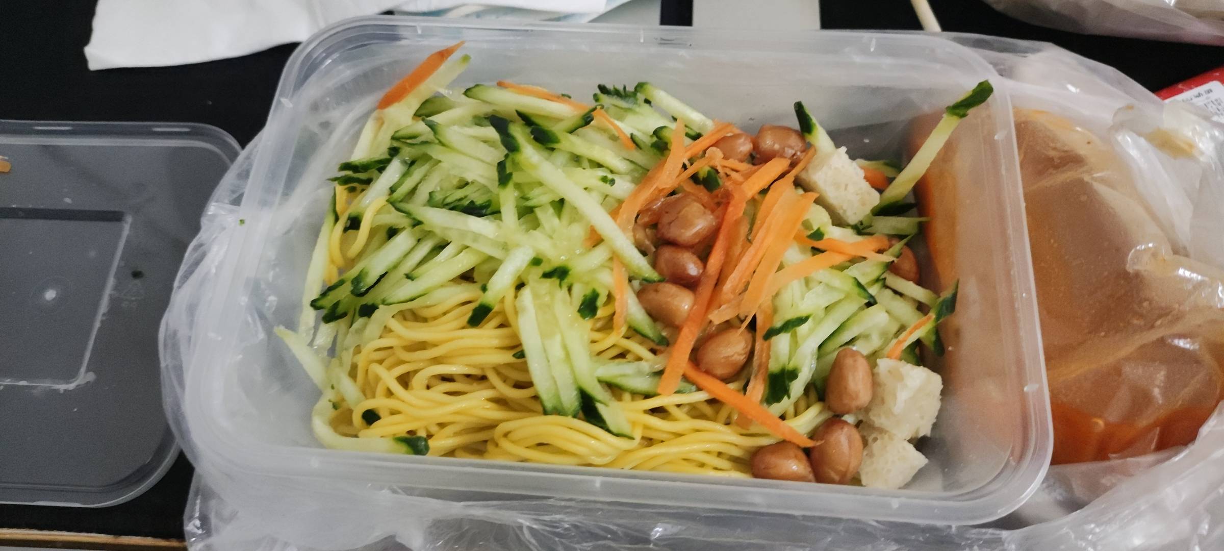 一天盯着太累，毛又薅不了几个钱，今天开始选择性搞毛，解放一下自己少当牛马

94 / 作者:你没那么爱我 / 