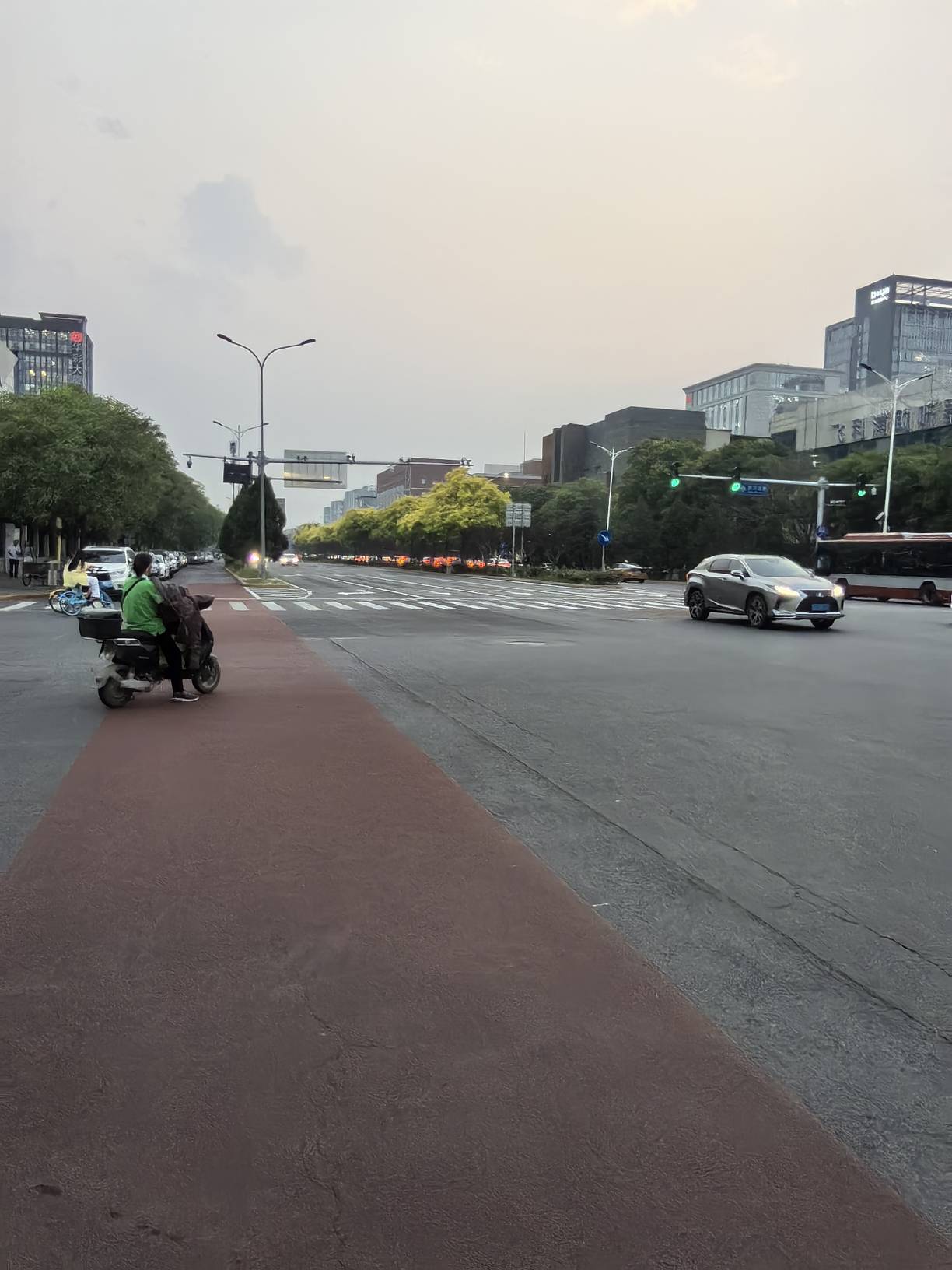 哈哈哈哈哈哈哈

89 / 作者:打倒小日本 / 