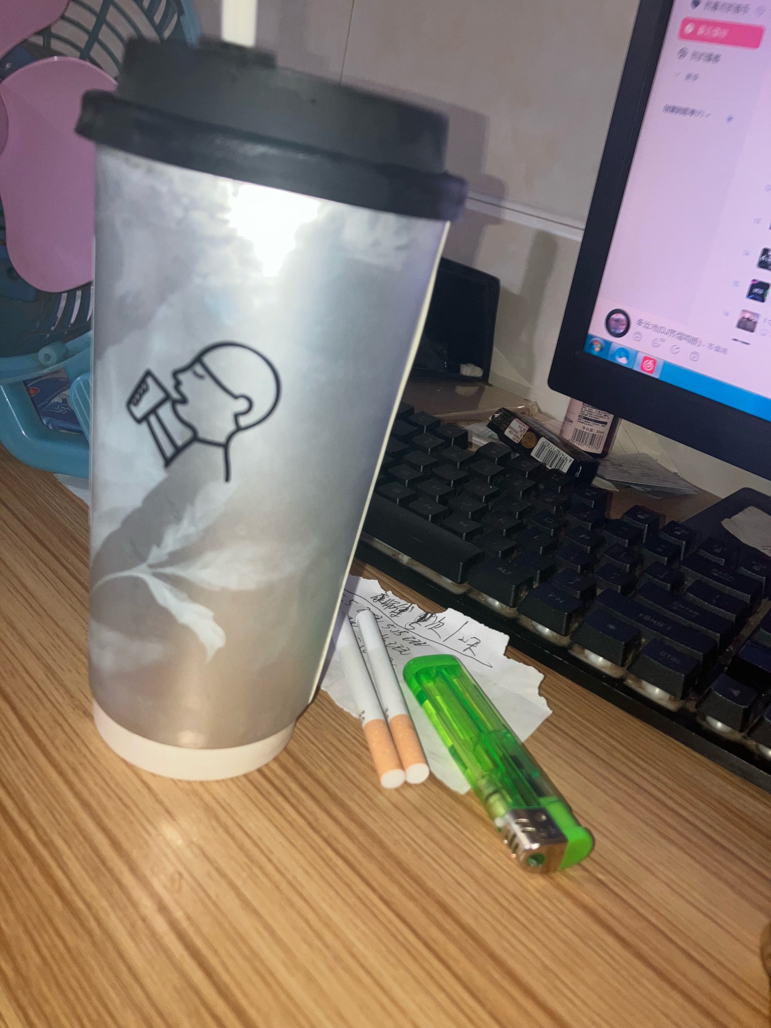 舒服





36 / 作者:小熊科技 / 